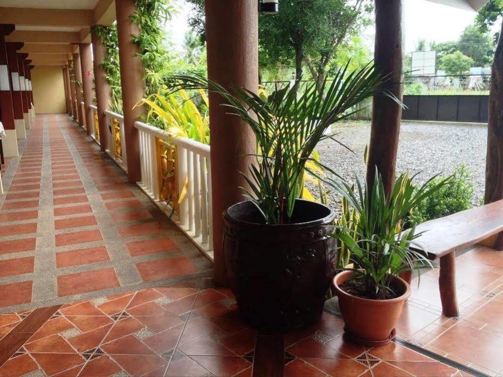 ปังเลา ไอส์แลนด์ ฟรานเซน เรสซิเดนซ์ Hotel Taporok ภายนอก รูปภาพ