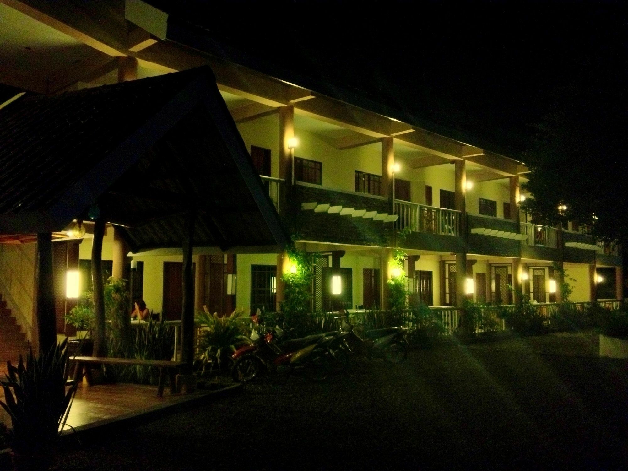 ปังเลา ไอส์แลนด์ ฟรานเซน เรสซิเดนซ์ Hotel Taporok ภายนอก รูปภาพ